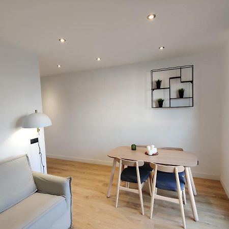 Stylish Apartments Camp Nou لوسبيتاليت دي يوبريغات المظهر الخارجي الصورة