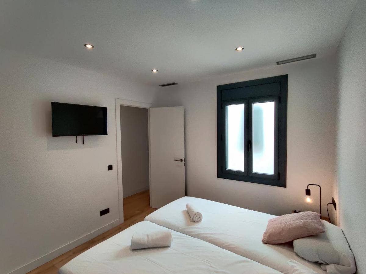 Stylish Apartments Camp Nou لوسبيتاليت دي يوبريغات المظهر الخارجي الصورة